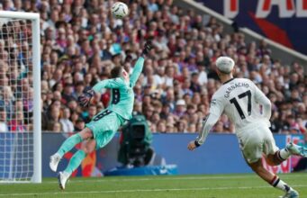 Manchester United Held to a Goalless Draw by Crystal Palace Alejandro Garnacho made his second Premier League start of the season