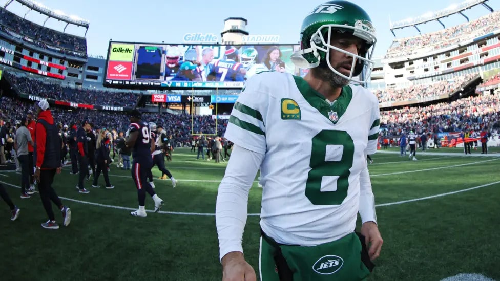 Aaron Rodgers hoped for a Super Bowl run but the Jets have now lost five in a row