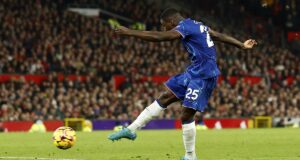 Moises Caicedo stunner saves point for Chelsea against Van Nistelrooy’s Manchester United Chelsea’s Moises Caicedo scores their first goal against Manchester United in the Premier League.