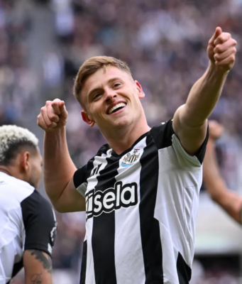 Newcastle United 4-1 Man Utd: Hosts up into fourth in Premier League as they boost Champions League qualification chances Harvey Barnes Scores Twice for Newcastle Against Manchester United